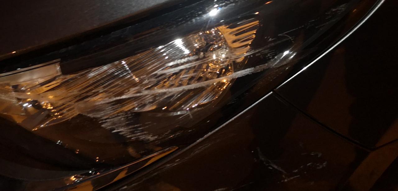 马自达3 昂克赛拉 一血了  唉  是保保险还是自己修  大概多少钱  老铁们