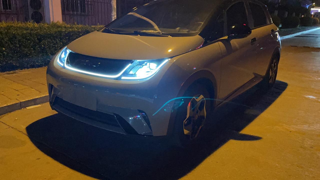 想问下各位海豚友友们，你们都什么能耗，我百公里都12度，但是看别人开的。67⃣️度。有真能跑到的吗。