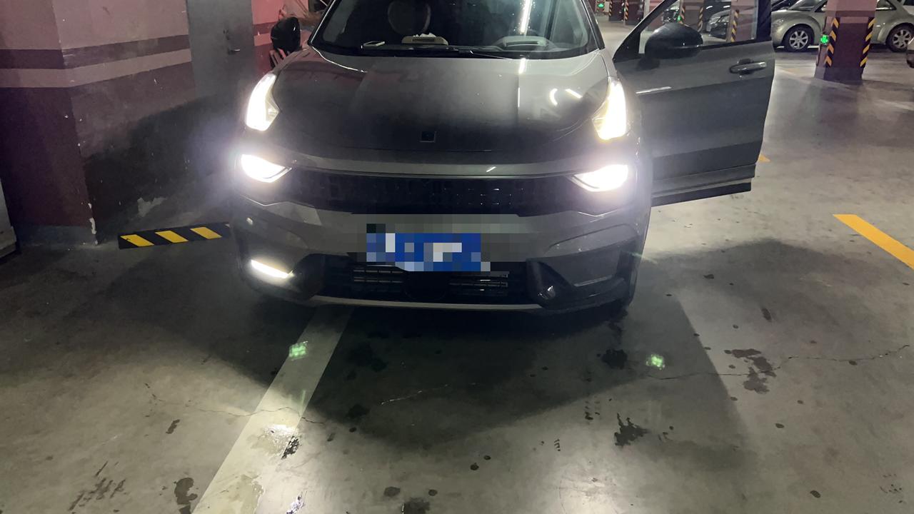 有领克05的车友微信群吗？浙江金华温州衢州三地跑，在路上也看到不少车友了。