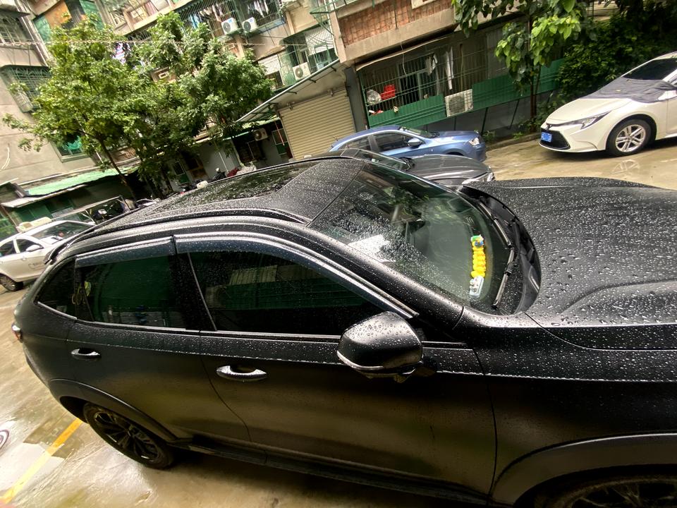 哈弗H6S怎么增加氛围灯的亮度？晚上停在比较安暗的地方才会比较明显，车机我只知道怎么设置屏幕亮度去，却找不到氛围灯亮度的