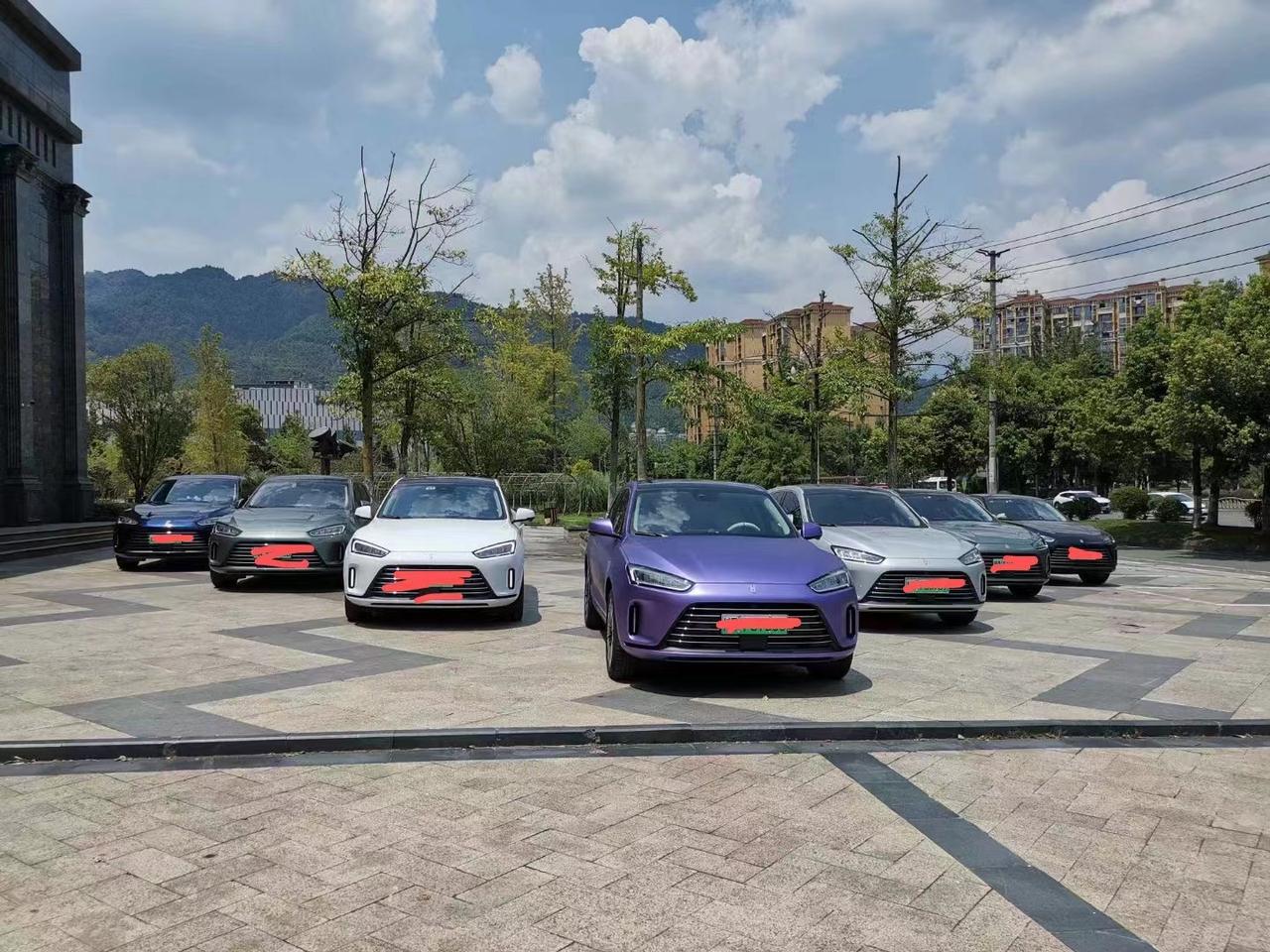 AITO问界M5 听说明年问界还有3款车，有点想等麒麟电池大家觉得等得到吗？