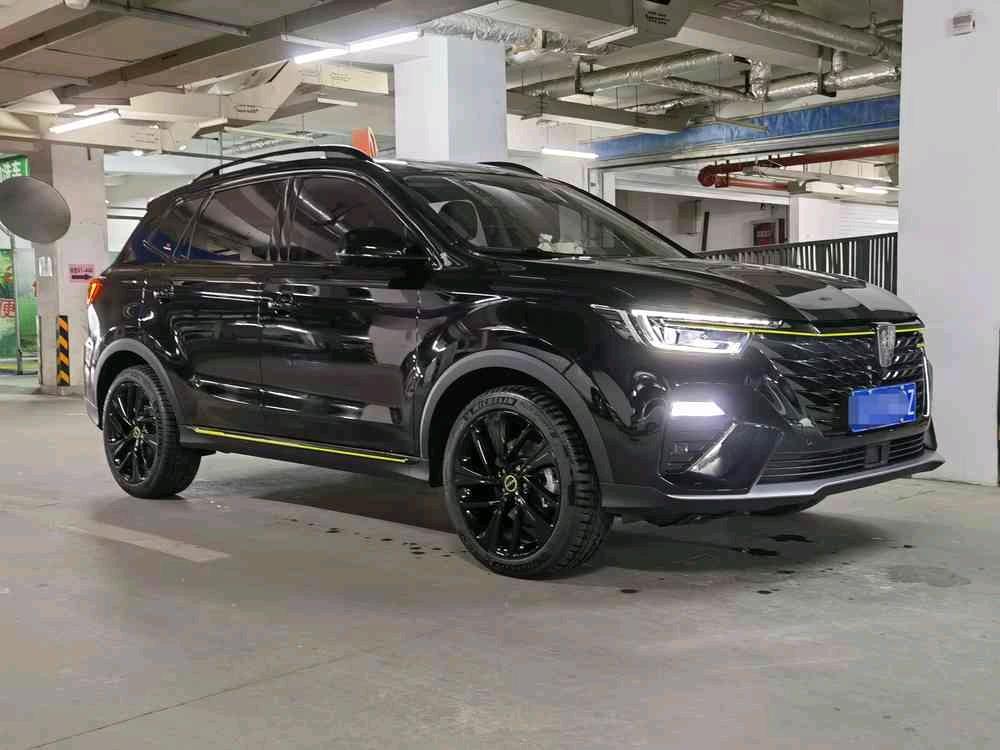 荣威RX5 RX5Plus 21款国潮旗舰荣麟版，现优惠2000加，昨天谈的贷款落地价130800，下午再去4s谈，预计