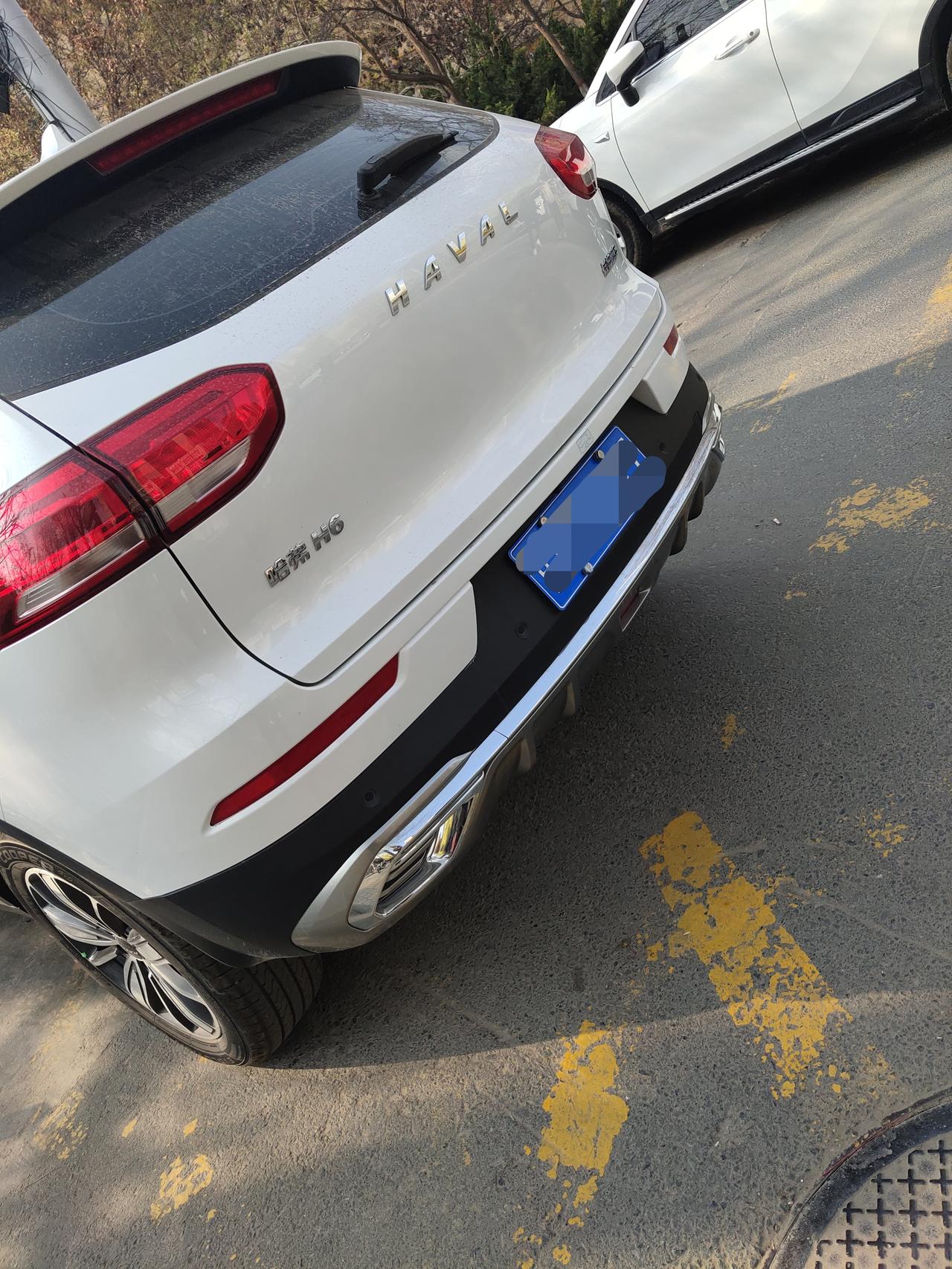 帮忙看看这是哈弗H6的哪一款？谢谢！