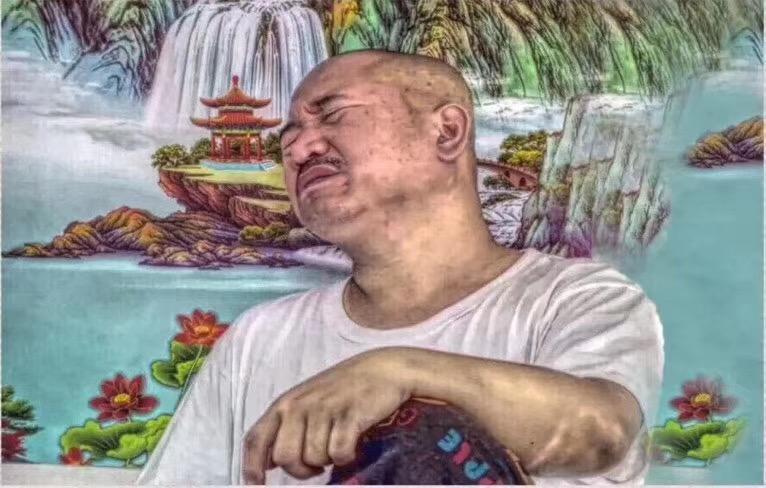 哈弗H6 有没有哪位车主遇到过踩刹车时突然有咯吱的声音，就感觉有东西卡在刹车上的，并且刹车的那只脚明显有感觉（刚刚才遇到