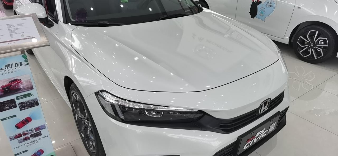 思域劲动版和型格科技版你们推荐哪一款。一个优惠10000 15.2   一个优惠13000   14.9