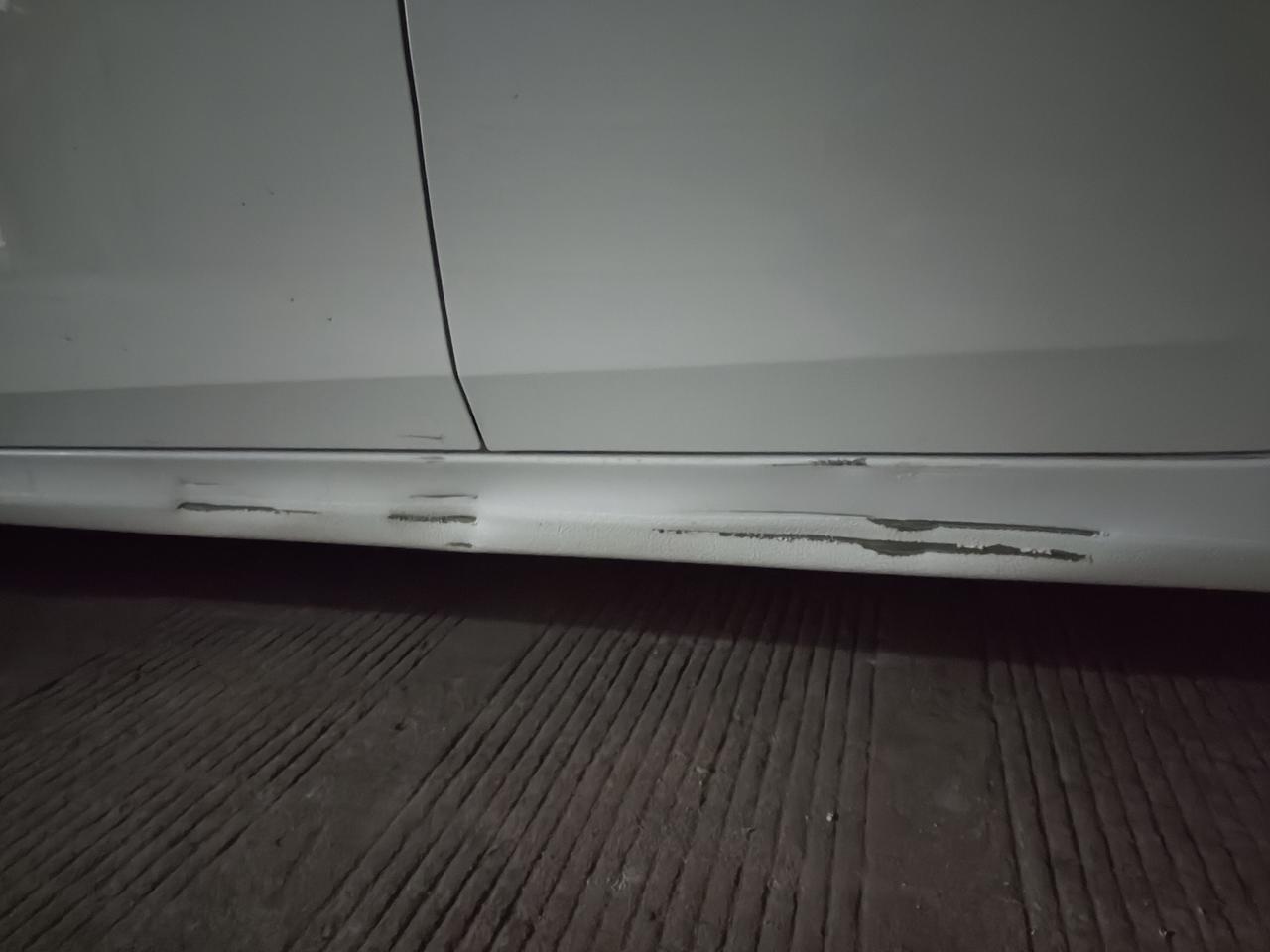 现代伊兰特 这修一下得多少钱啊