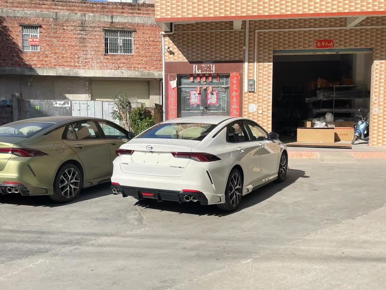 我是新手，请问影豹的起步步骤跟停车步骤该怎么操作。之前是考的手动挡第一次买车