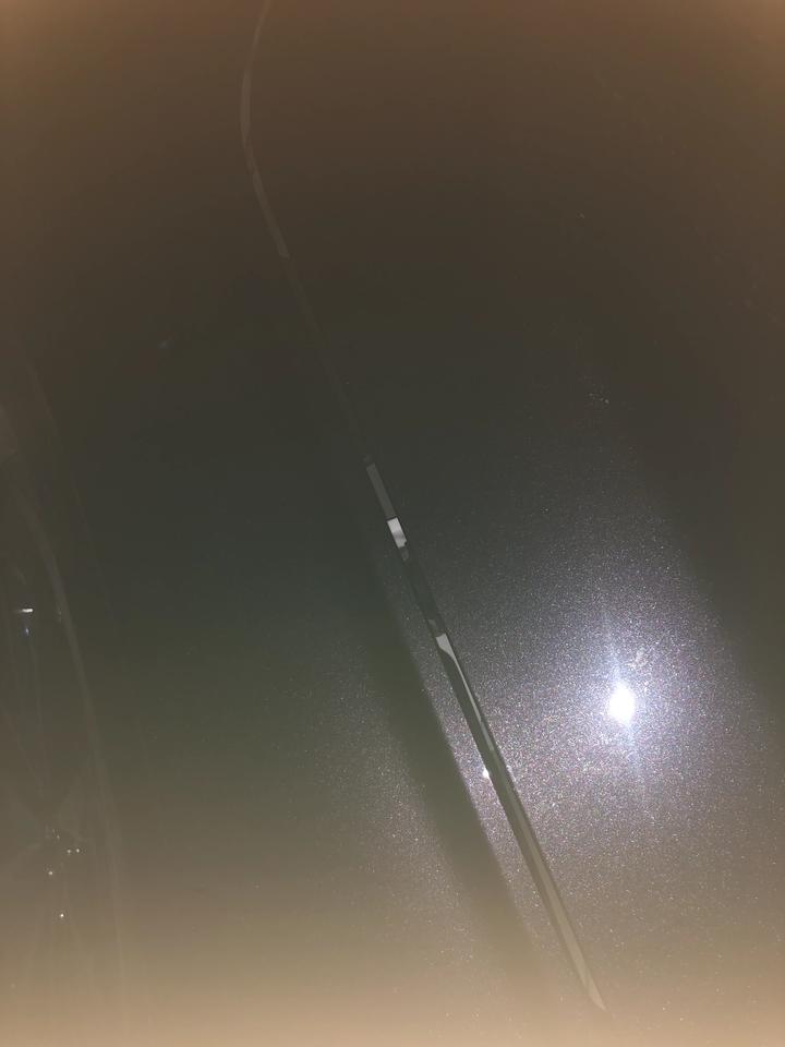 各位车友大佬，你们型格前盖的缝大吗？我的缝好大，