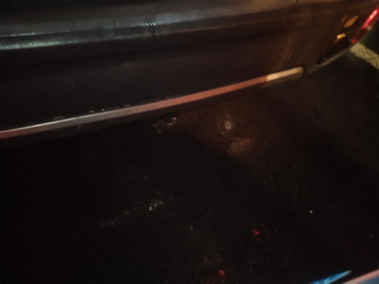 哈弗大狗 被一个傻鸟撞了，心疼后保险杠换一个多少钱啊还有后备箱被撞瘪了