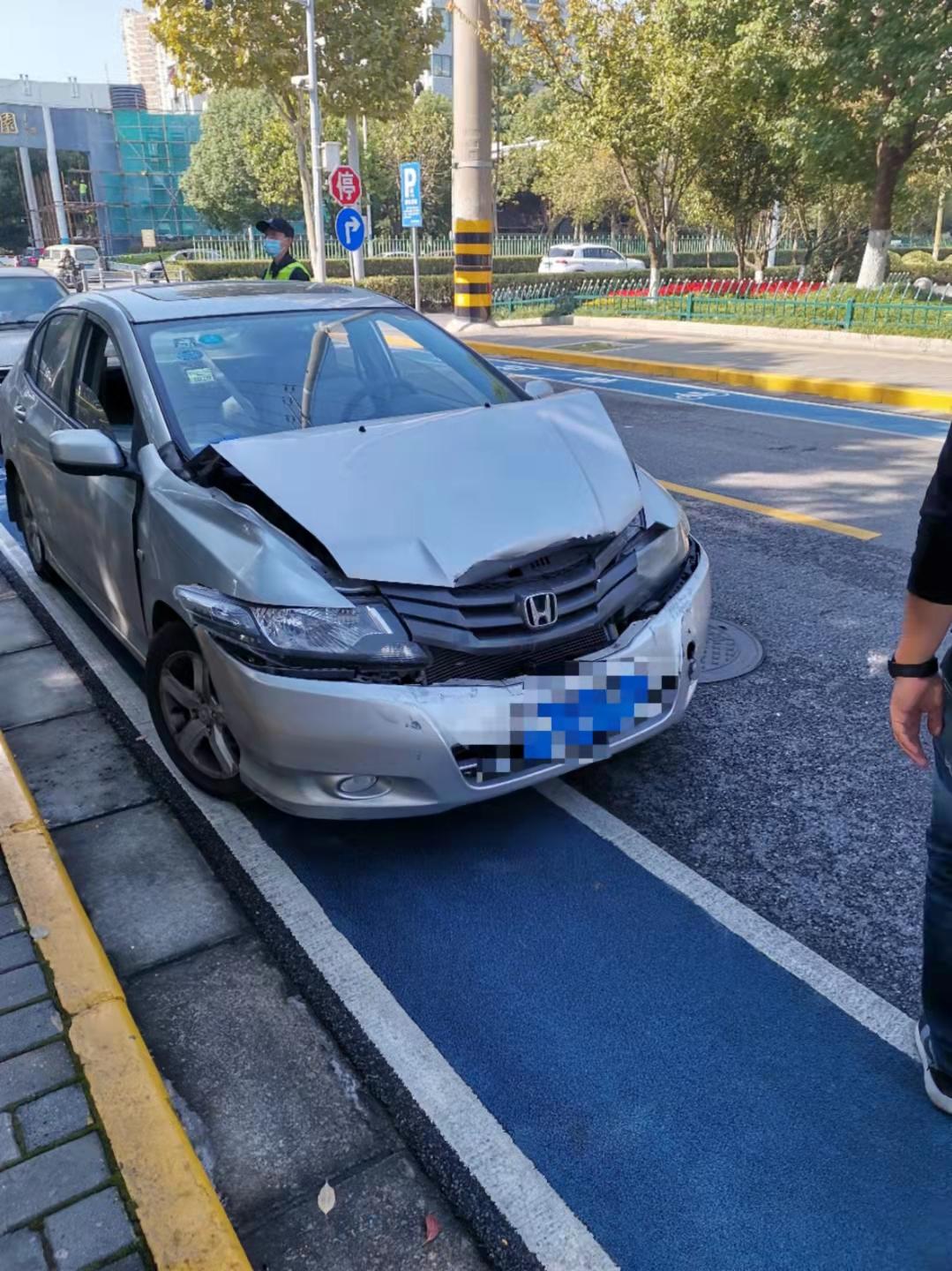 型格不出意外已经劝退不少人了，