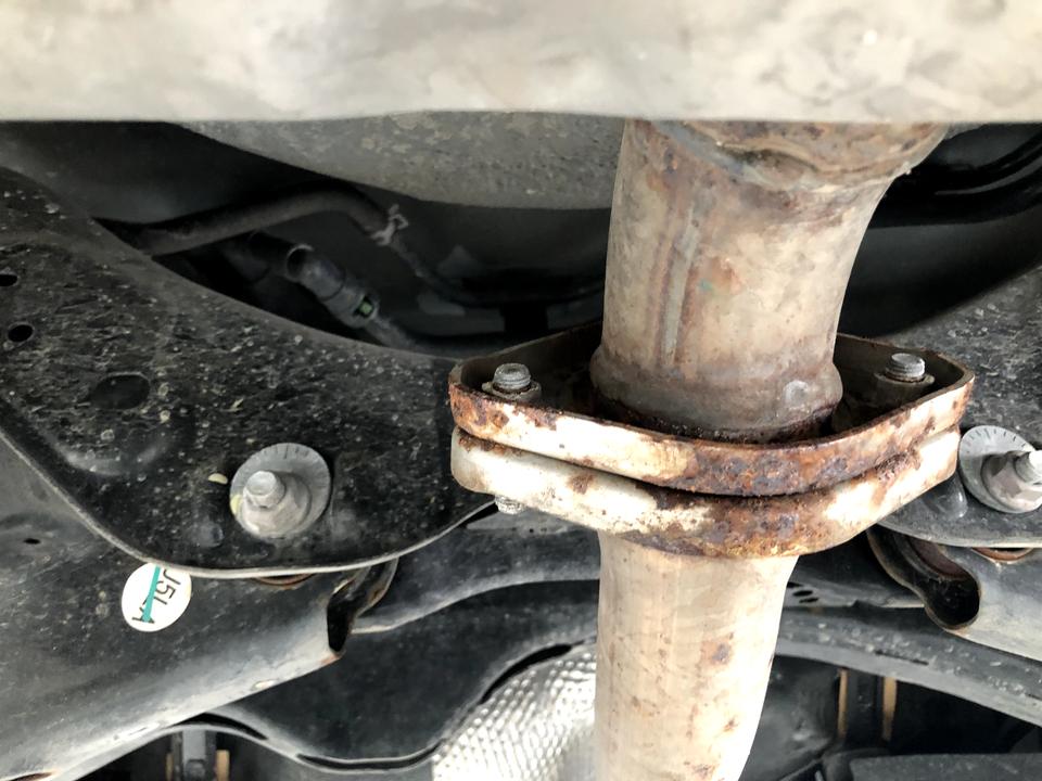 马自达CX-4 你们的排气管生锈的严重吗？刚一年的车