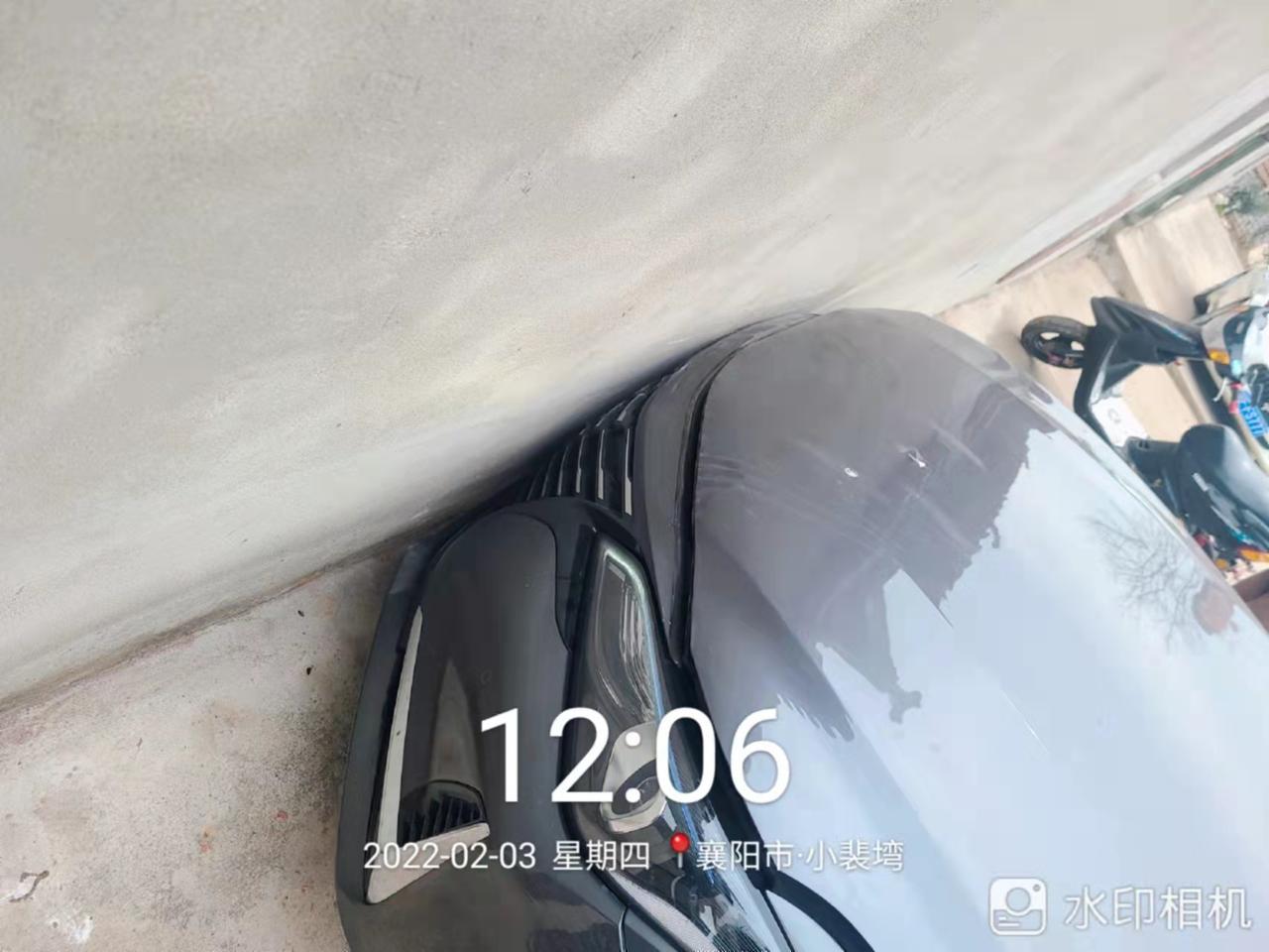 长安锐程CC 一血撞墙了，怎么大灯也碎了