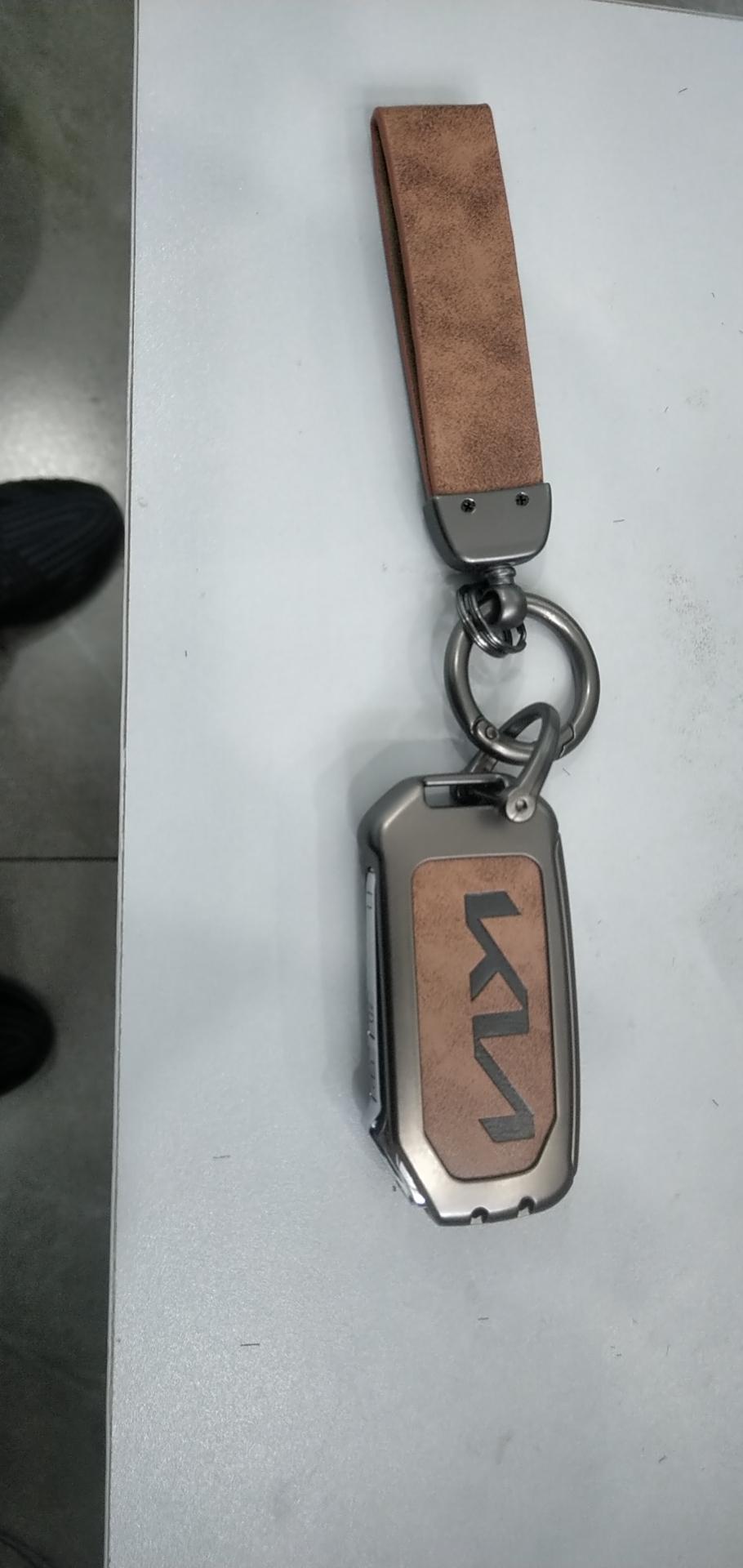 起亚K5 大哥们，有没有车友群拉我一个，新人一个，济南地区的更好了，