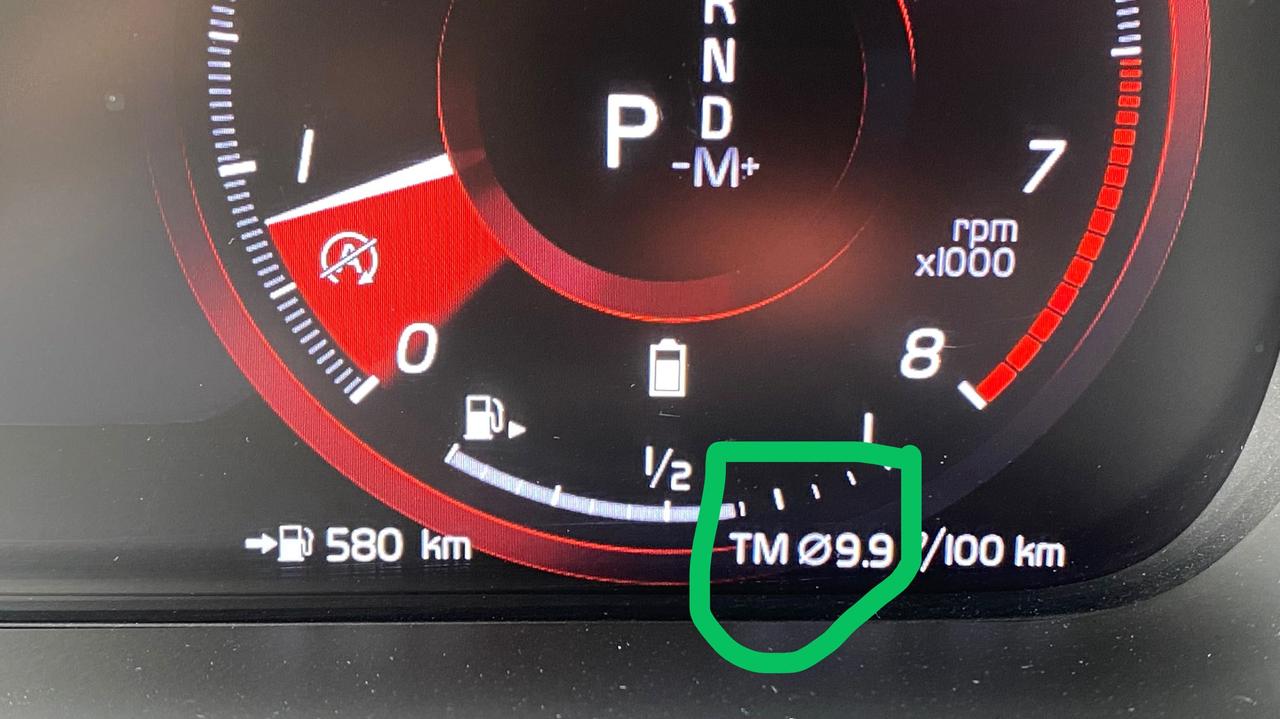 沃尔沃V90 请教一下各位 V90 的百公里油耗如何归零 谢谢
