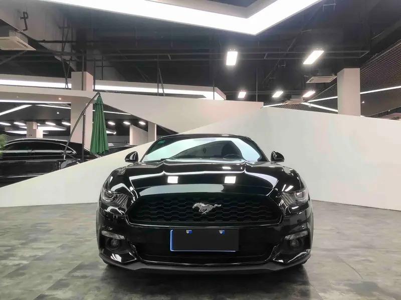 福特Mustang 请问次高配版落地大概在多少。