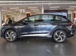 奥迪Q4 e-tron 之前一直考虑油车，突然“车盲”老婆想趁哈新能源车的热度，说不如买辆电车吧！没办法，耙耳朵只能顺从