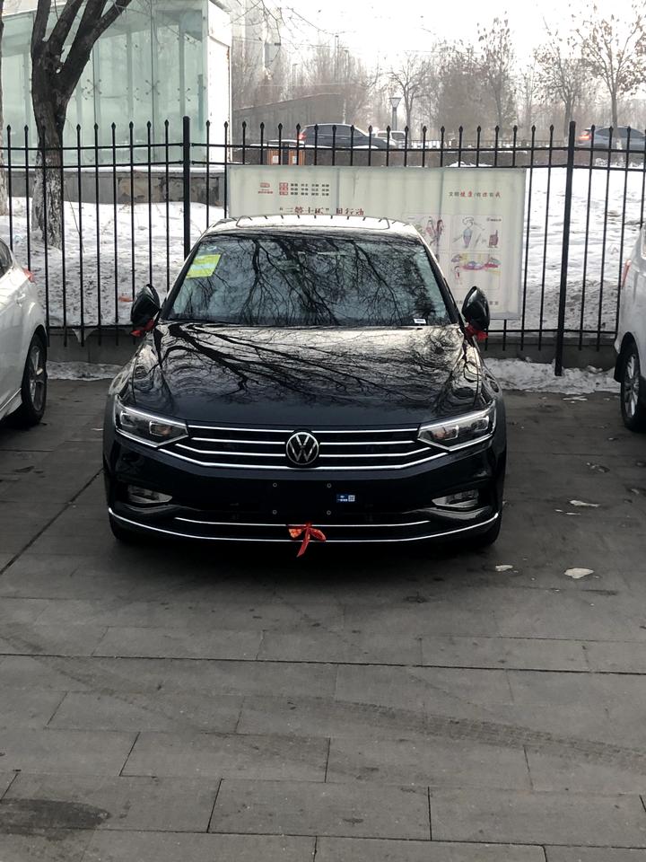 20款迈腾360领先，中控频怎么使用，只能有线carplay吗，能不能升级无线carplay