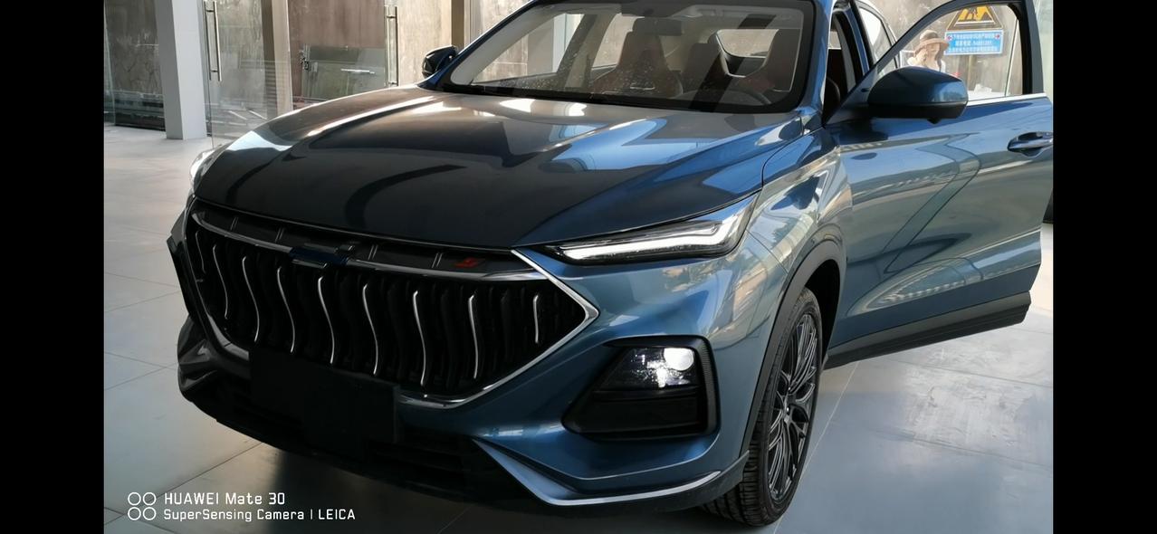 长安欧尚X5 弱弱地问一下，怎么彻底关闭电源锁车？今天刚提车，1.5T旗舰，熄火了下车锁车，老是喇叭响几下，却锁不了车，