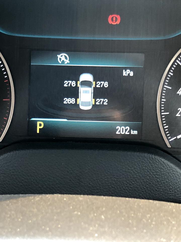 别克英朗 这气压正常嘛？各位大佬，新车