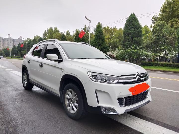 雪铁龙C3-XR 17年1.6l 手动时尚型 18年一月上牌 跑了3.5万公里 想出售 现在价值多少？