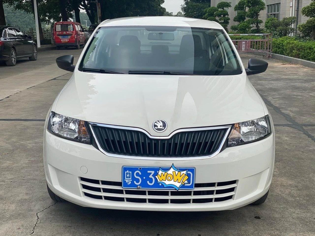 斯柯达昕锐 各位老司机....16款1.6自动 前行版。跑了6W多公里没任何事故车辆精品....什么价格合适......