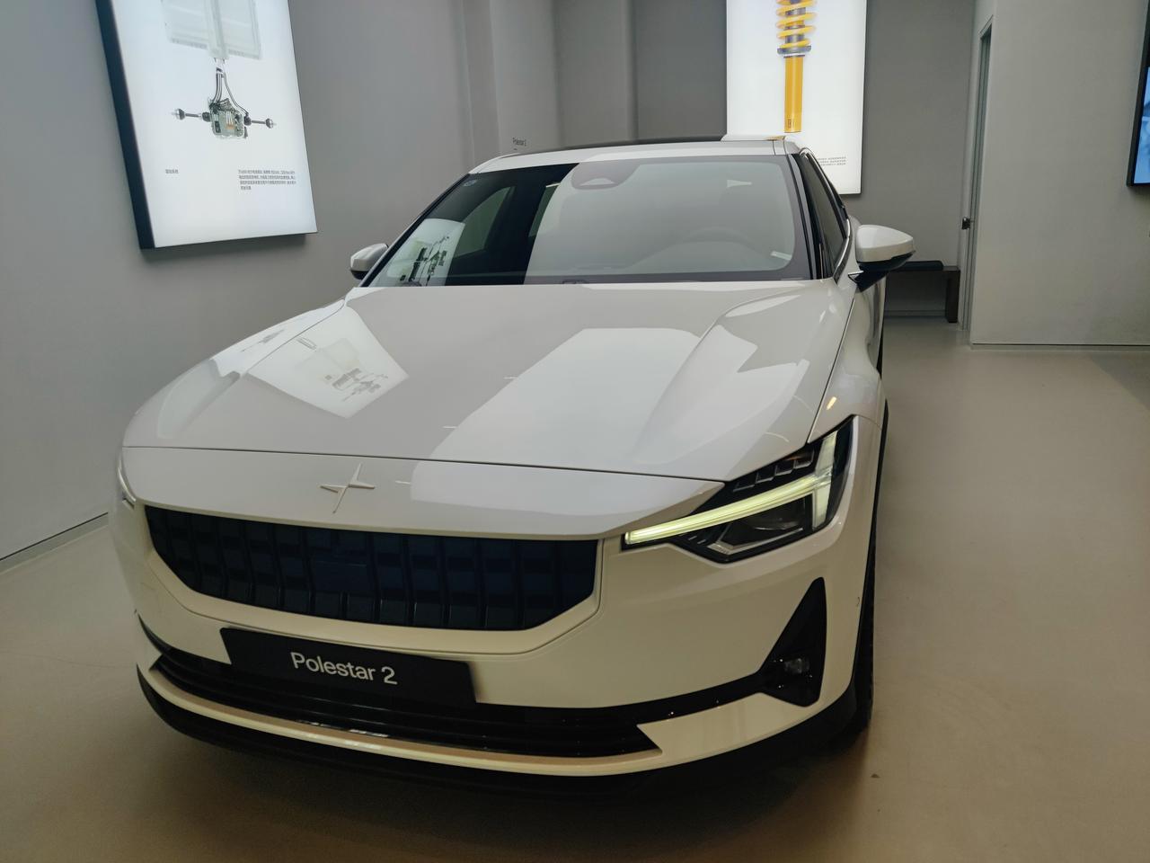 Polestar极星Polestar 2 各位已经购买了极星2的车主朋友，我昨天去尝试了极星2试驾体验特别棒。有购买的倾