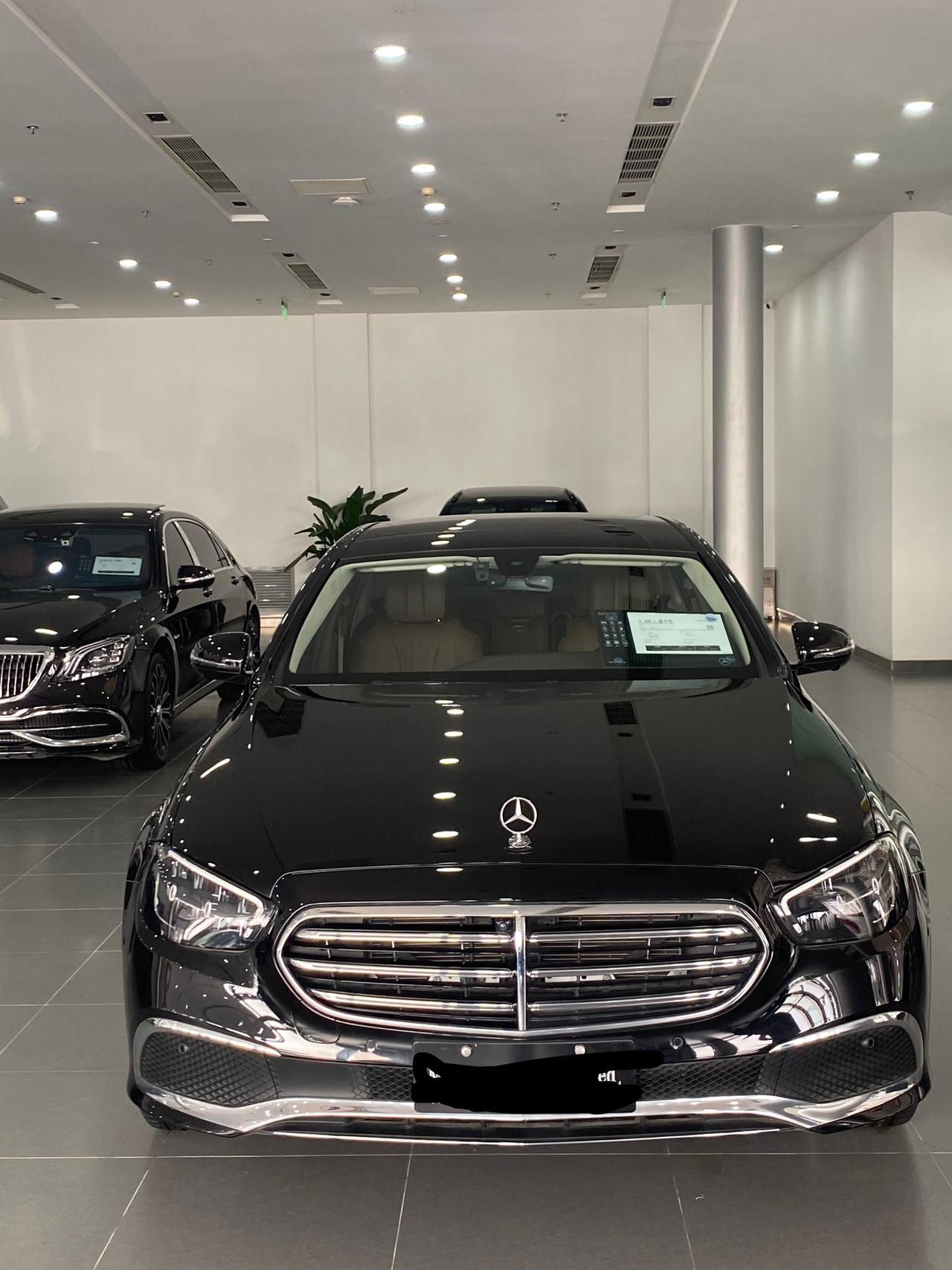 奔驰E级 很喜欢奔驰E300L，贷款买合适吗？首付百分之30，20万左右，每个月还9000左右，很犹豫，买一个20万左右