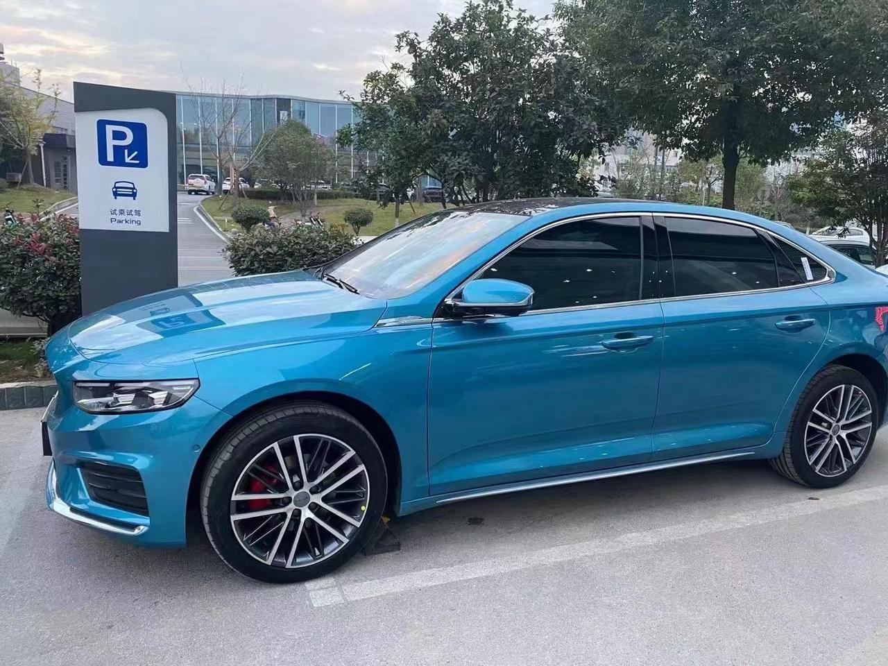 兄弟们，吉利星瑞和标致508L哪个好一点啊，星瑞尊贵和标致508架趣。