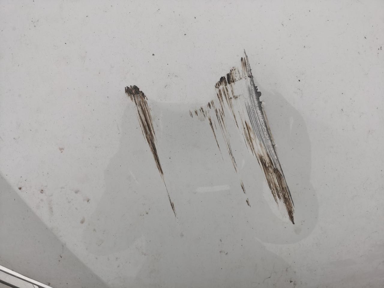 大众速腾的机舱盖子，还有的救吗？毕竟原厂的，不希望换掉啊