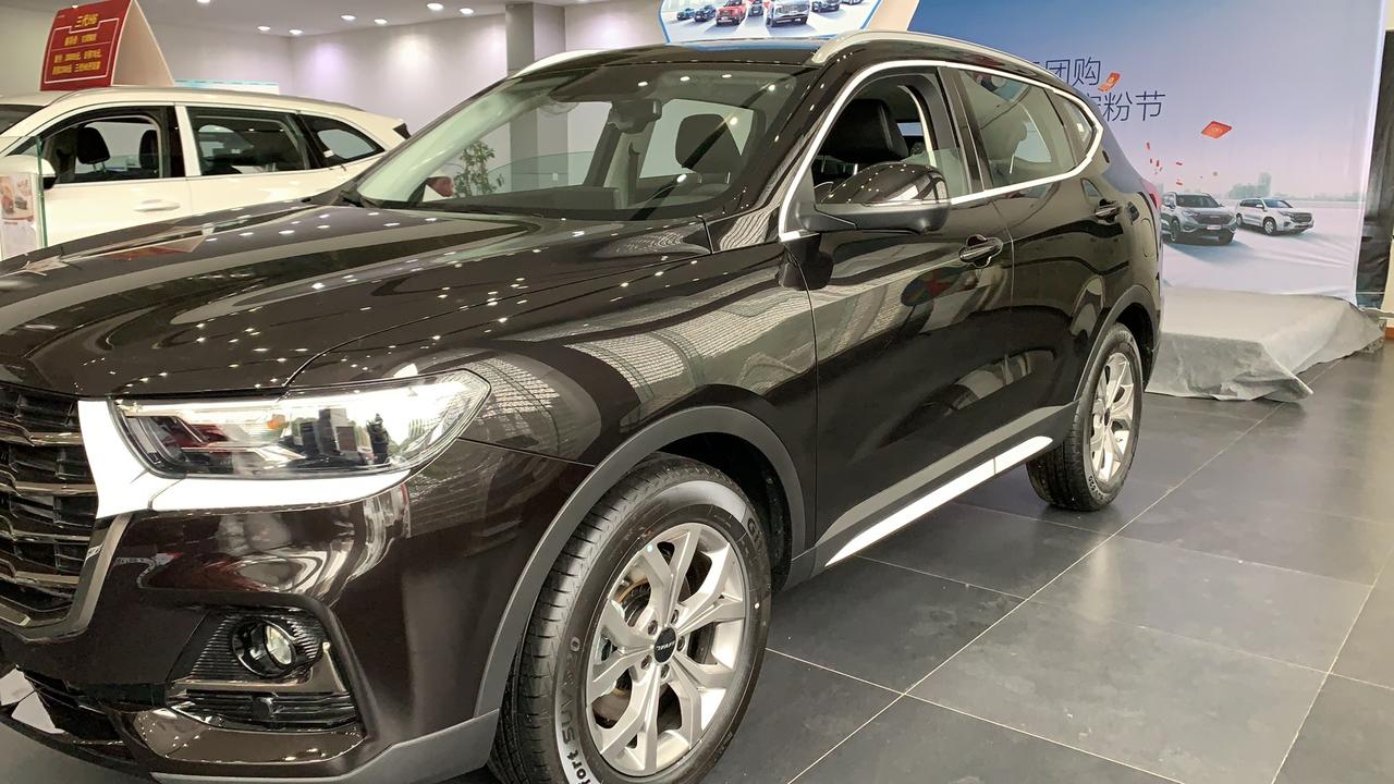 哈弗H6 请问一下国潮版本有没有carplay啊，销售说有，其他人说没有，怎么感觉被骗了。