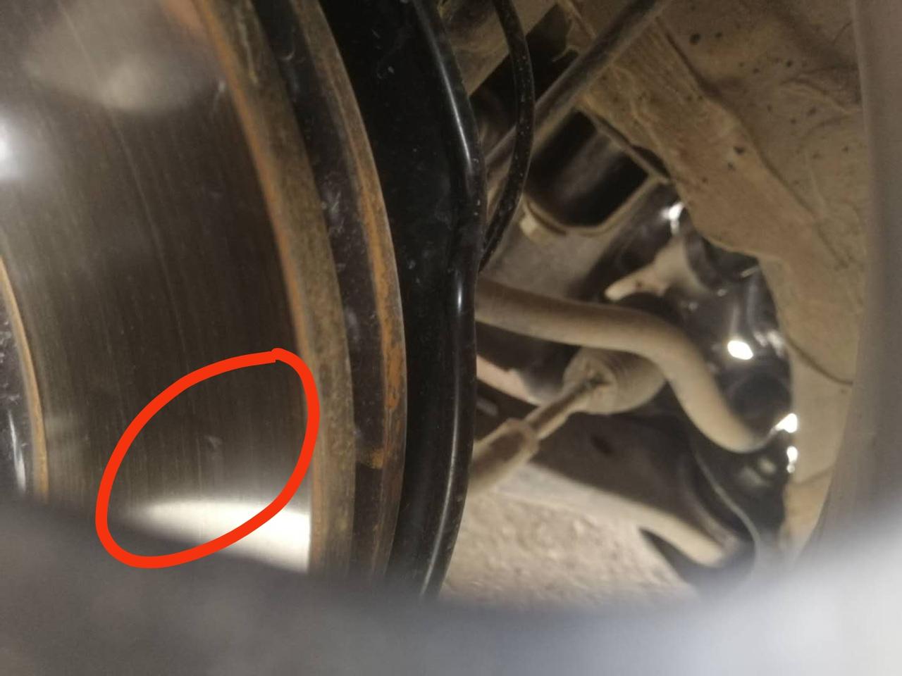 长安CS75 PLUS 昨天洗了车  今天来的时候有异响    看了看刹车盘怎么不光  图下     在线等