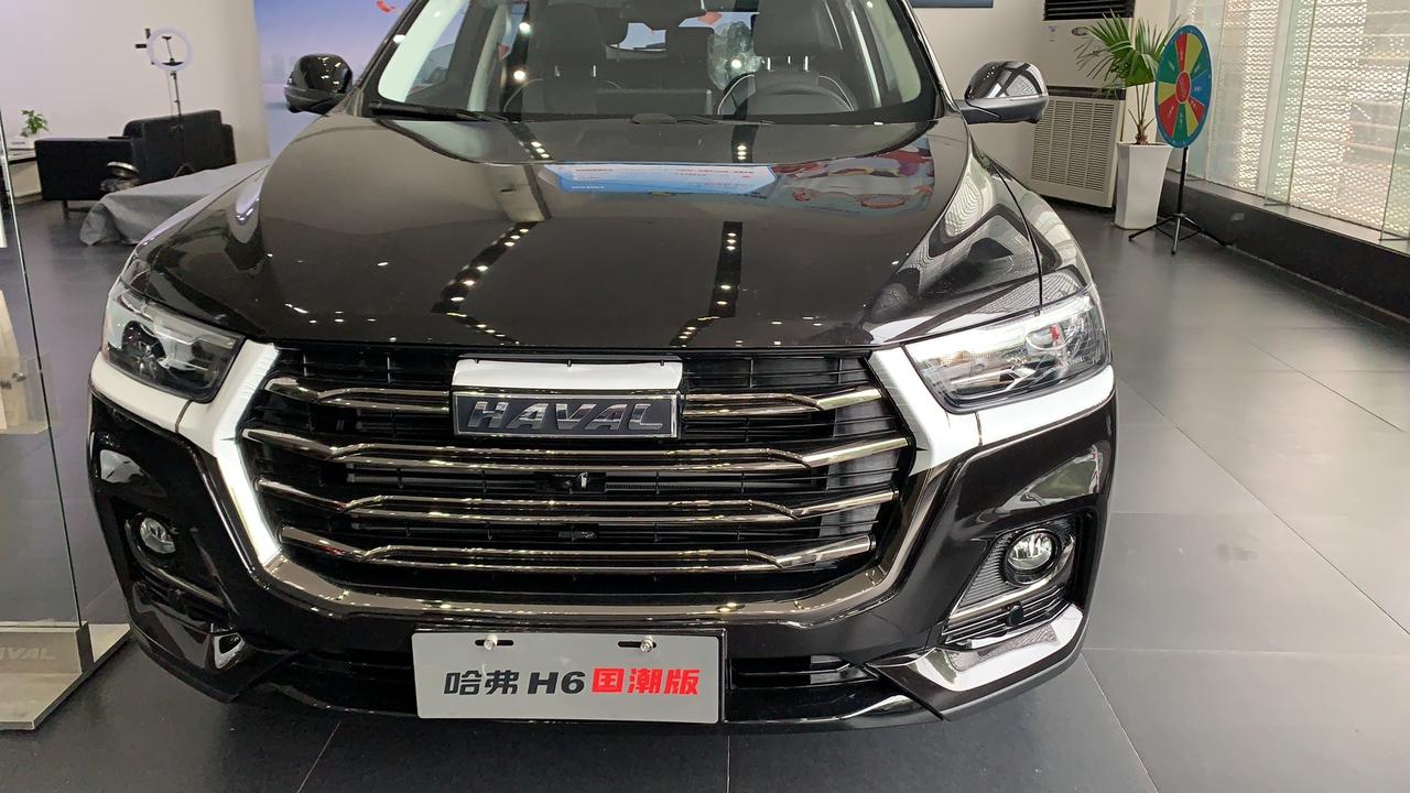 哈弗H6 请问一下国潮版本有没有carplay啊，销售说有，其他人说没有，怎么感觉被骗了。