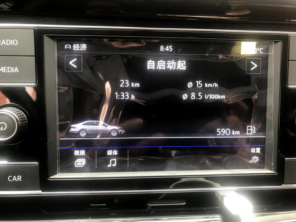 大众速腾 新手驾车这种油耗算正常吗？还有每次熄火后都能听见微弱间断的嗡嗡声是什么声音