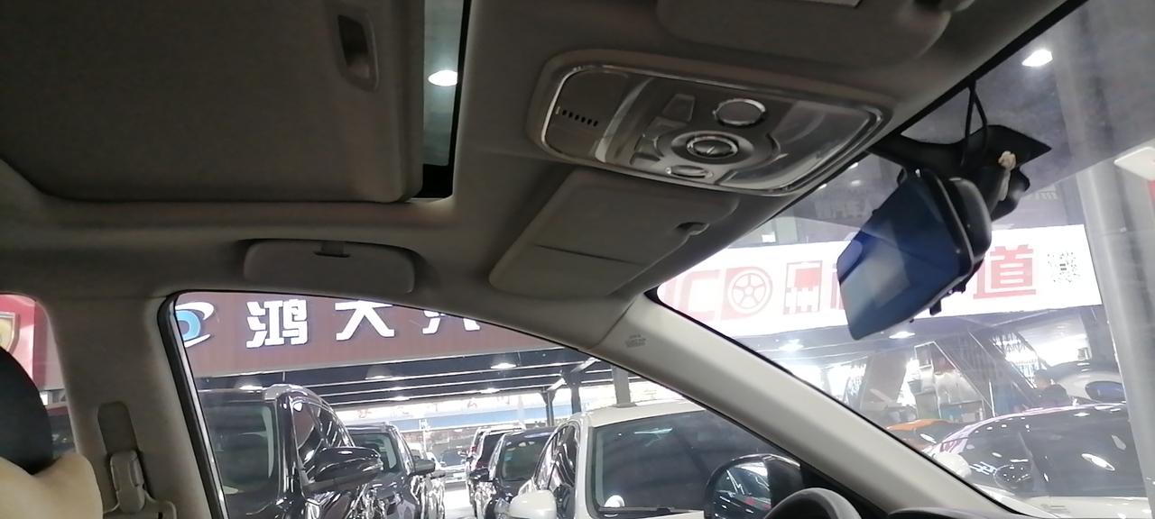 哈弗H6 问下各位大佬，15年自动豪华版，走了九万多公里，开多少合适（姐夫的同学盆友的车，他问我能接受的底价是多少，本人