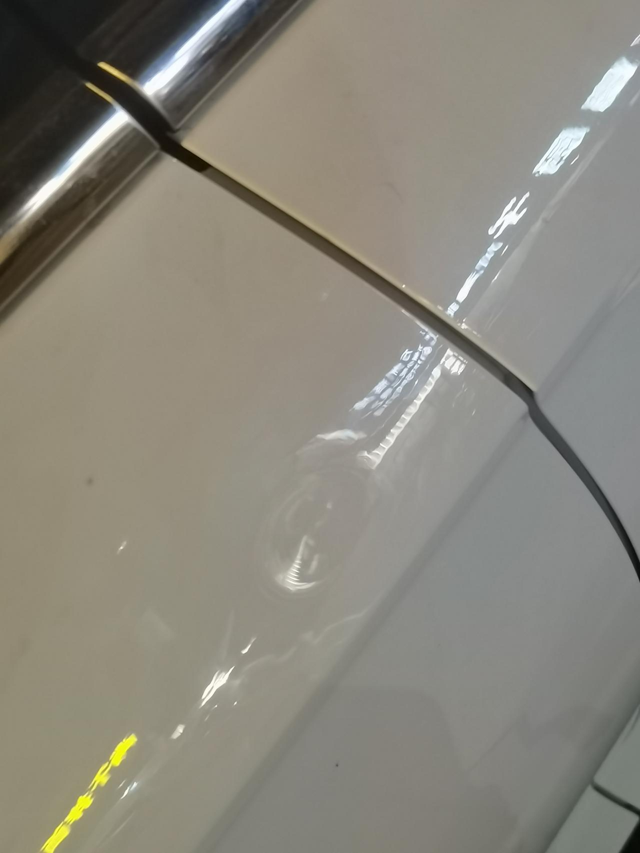 吉利星瑞 从天而降的一血，停在马路上被人弄了一个坑，倒霉啊