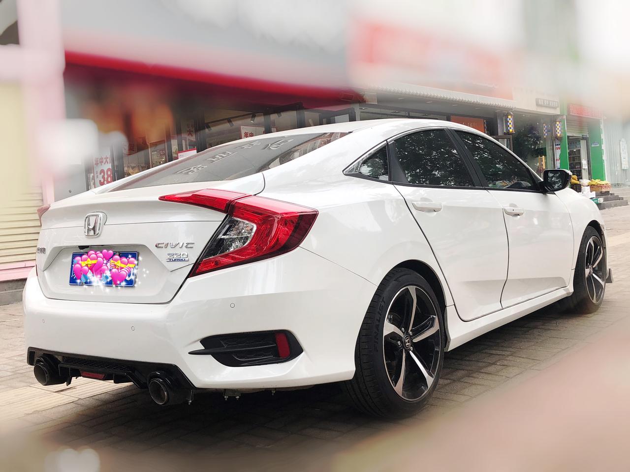 急！急！急！思域劲动！6月1号提的车，当时加了一个加装包，配18寸轮毂轮胎，原车16寸轮毂！4s店当时说不影响，交警也不