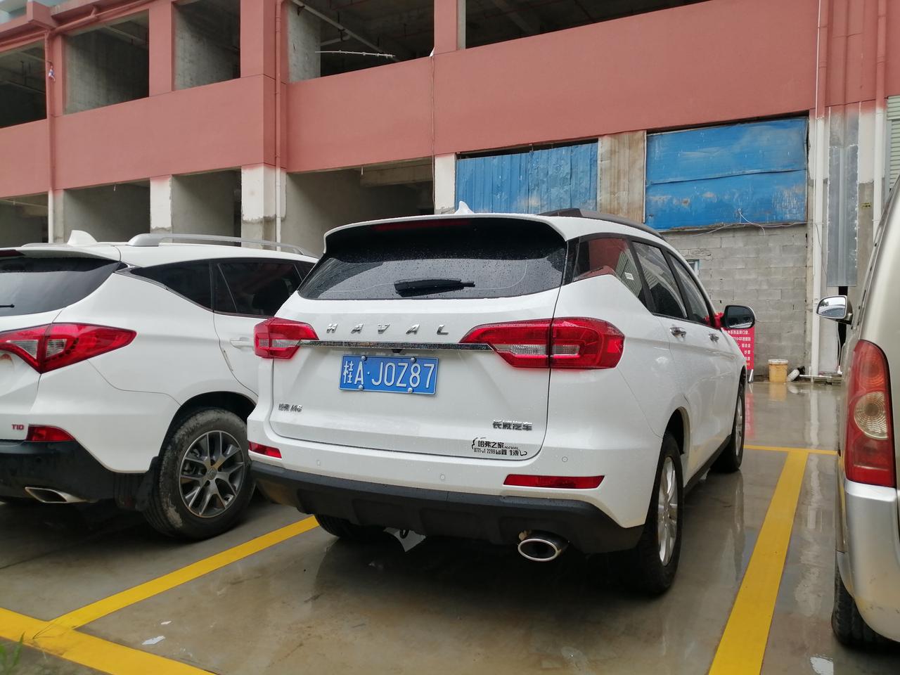 哈弗M6 这个最小离地间隙134？竟然比有的轿车还低，厂家是怎么设计的屁股是挺翘的，就是前轮轴这也太低了吧…