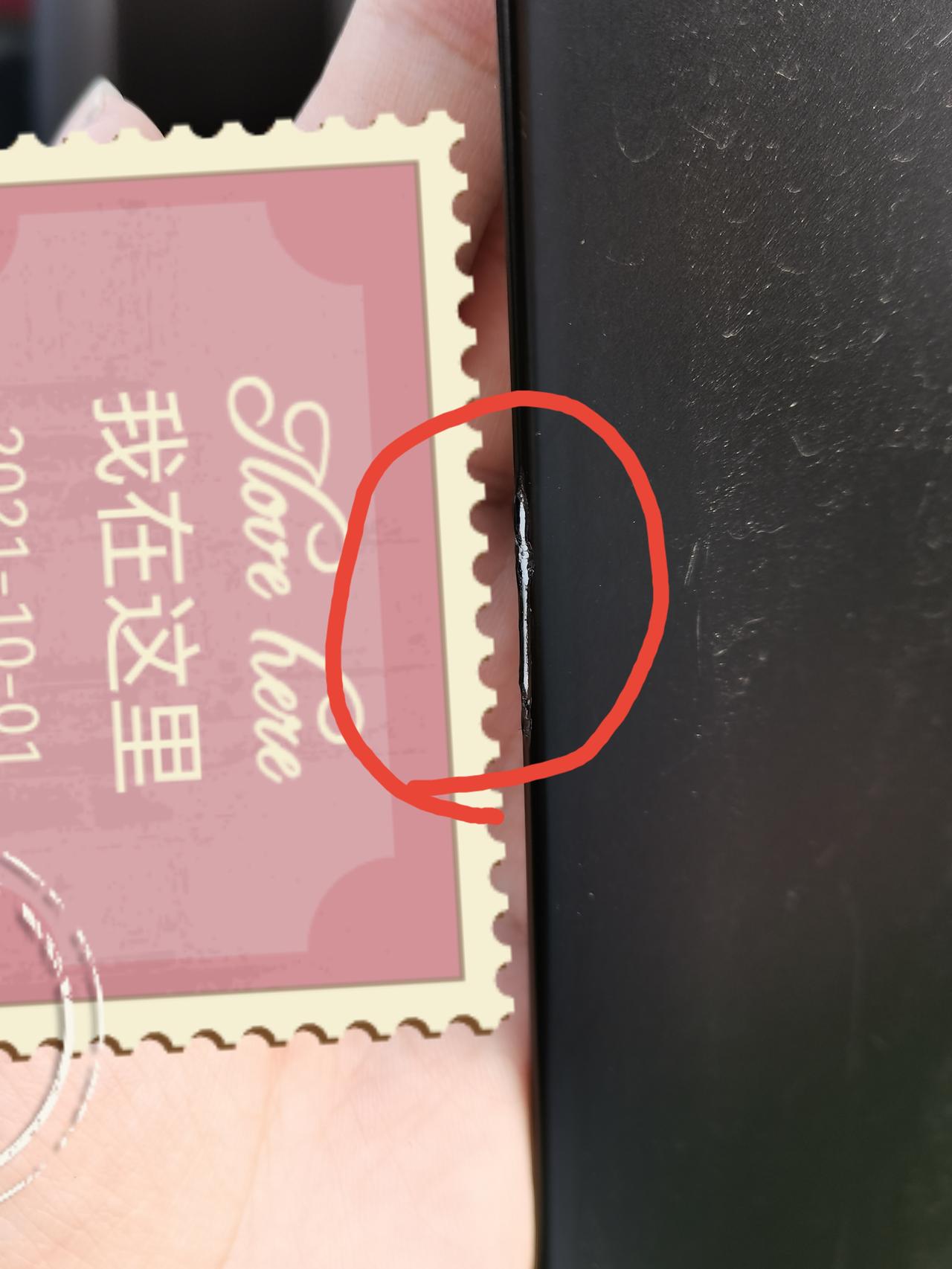 本田XR-V 副驾驶开门时蹭到了路边的杆子 门框塑料件破损了新车请问怎么处理啊？不处理的话会不会生锈？