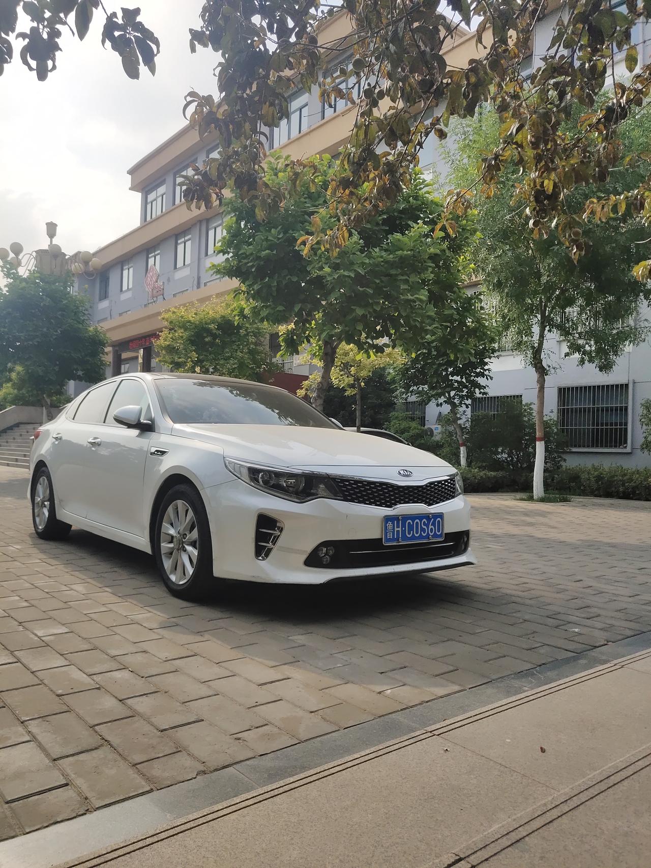 起亚K5 16年K51.6T，LXU，  低速时20码左右的时候，车身抖的厉害，车内感觉的到，