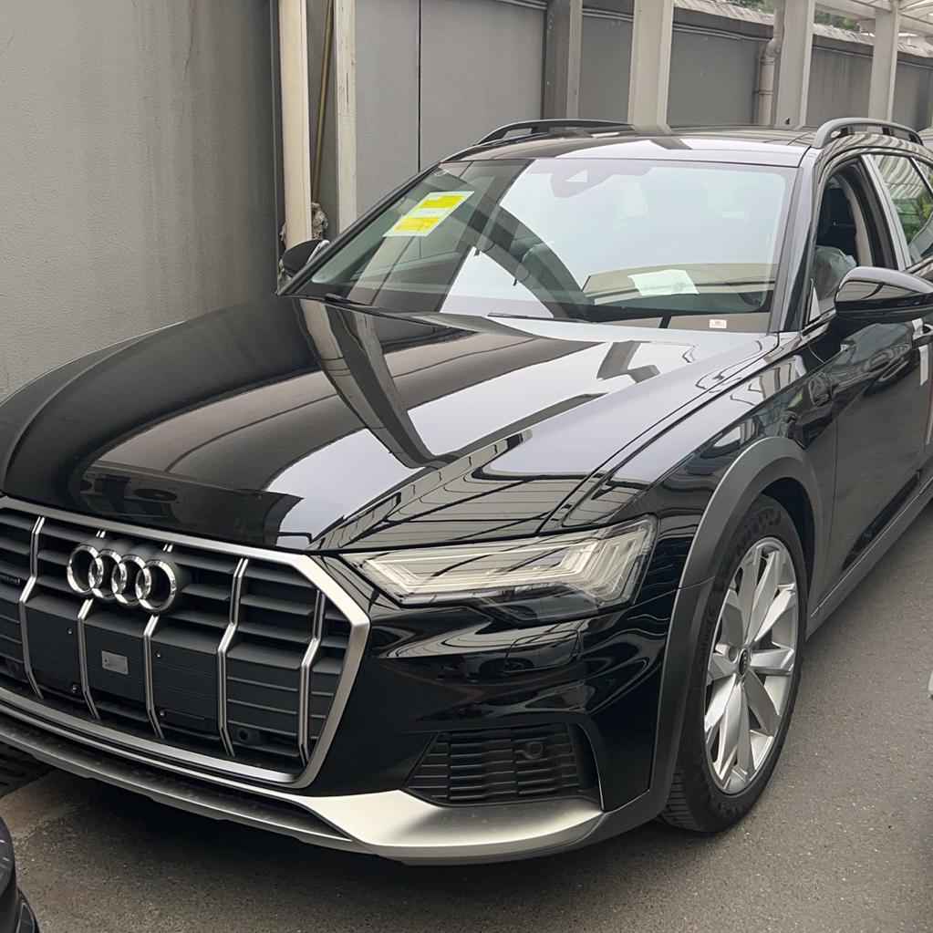 奥迪A6(进口) 今天刚提回家第一天问。仪表盘可以显示carplay的高德吗？或者车机的高德能显示在仪表盘吗？原厂今天用