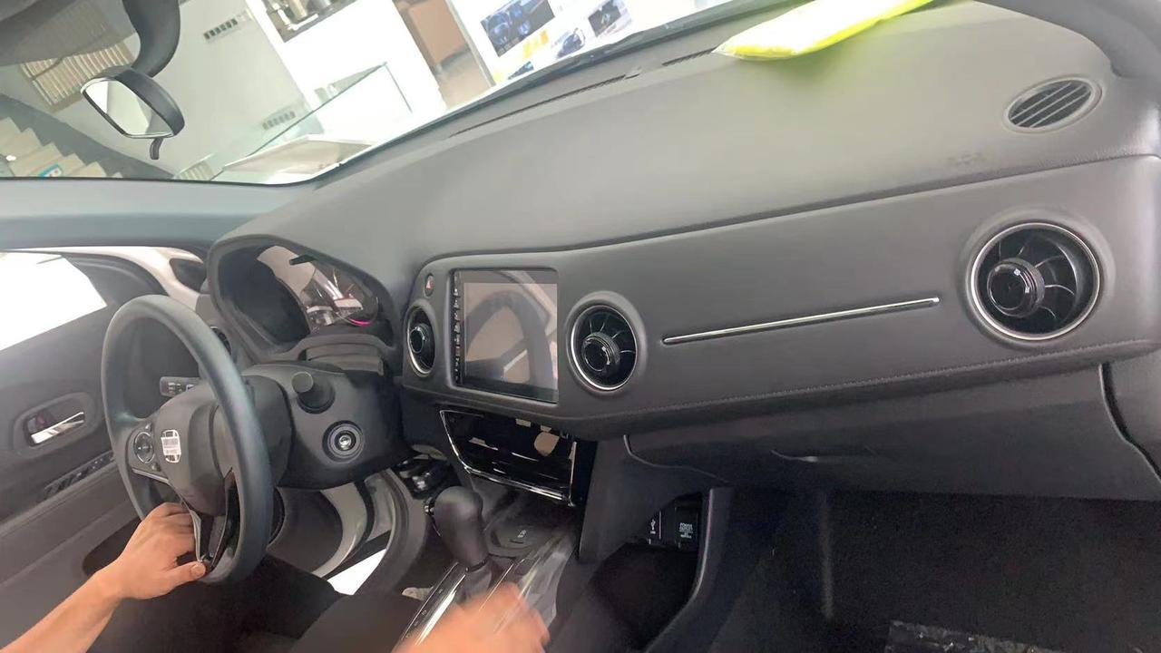 大众途铠 大众途凯和本田XRV二选一，好纠结！！！途凯内饰比XRV好看一点，辅助系统一些也比XRV多，但它为啥要加95的