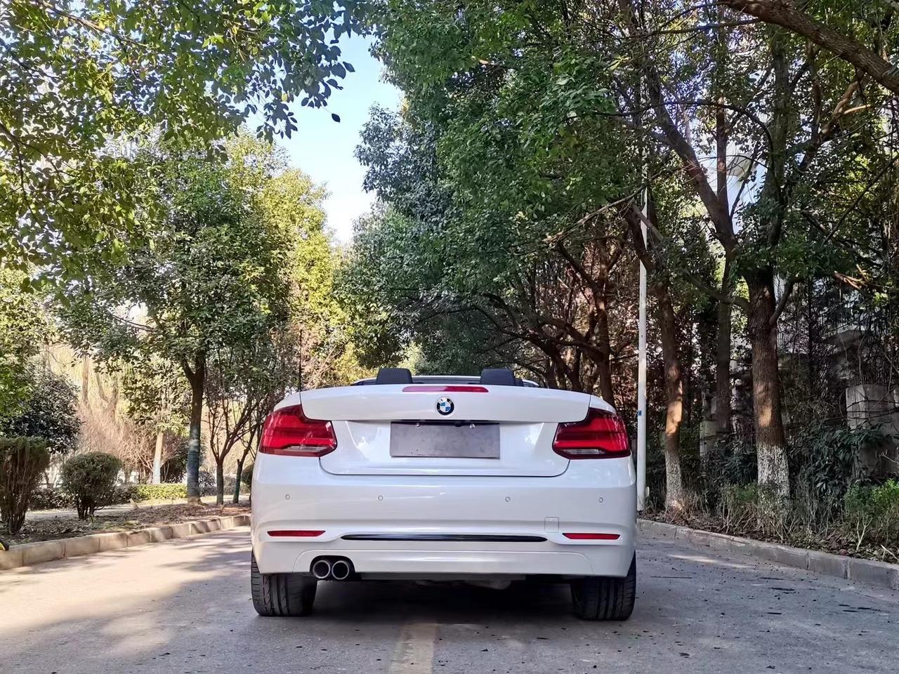 宝马2系 有宝马220i敞篷卖的和我联系