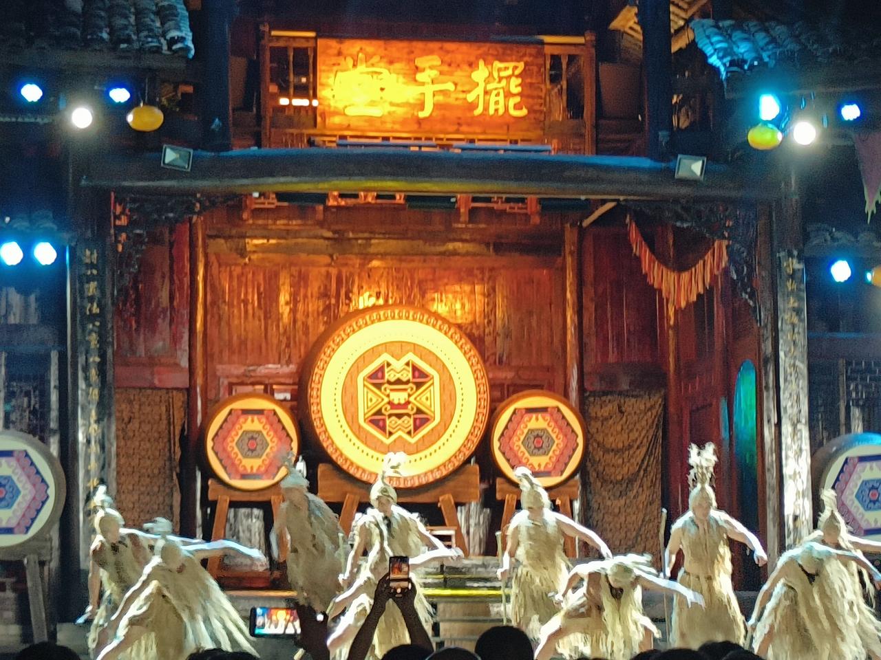 比亚迪元PLUS 车友们，如何跟60/70后解释清楚买纯电动车的理由呢？感觉年轻人还好说清一点，家里长辈有时候又不得不讲