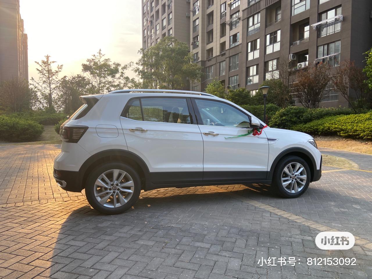 大众途铠 问下，你们途凯一年保费多少6月份要续报了，今年出险两次，都是换保险杠啥的，所以问下第二年保费大概会涨多少心里有