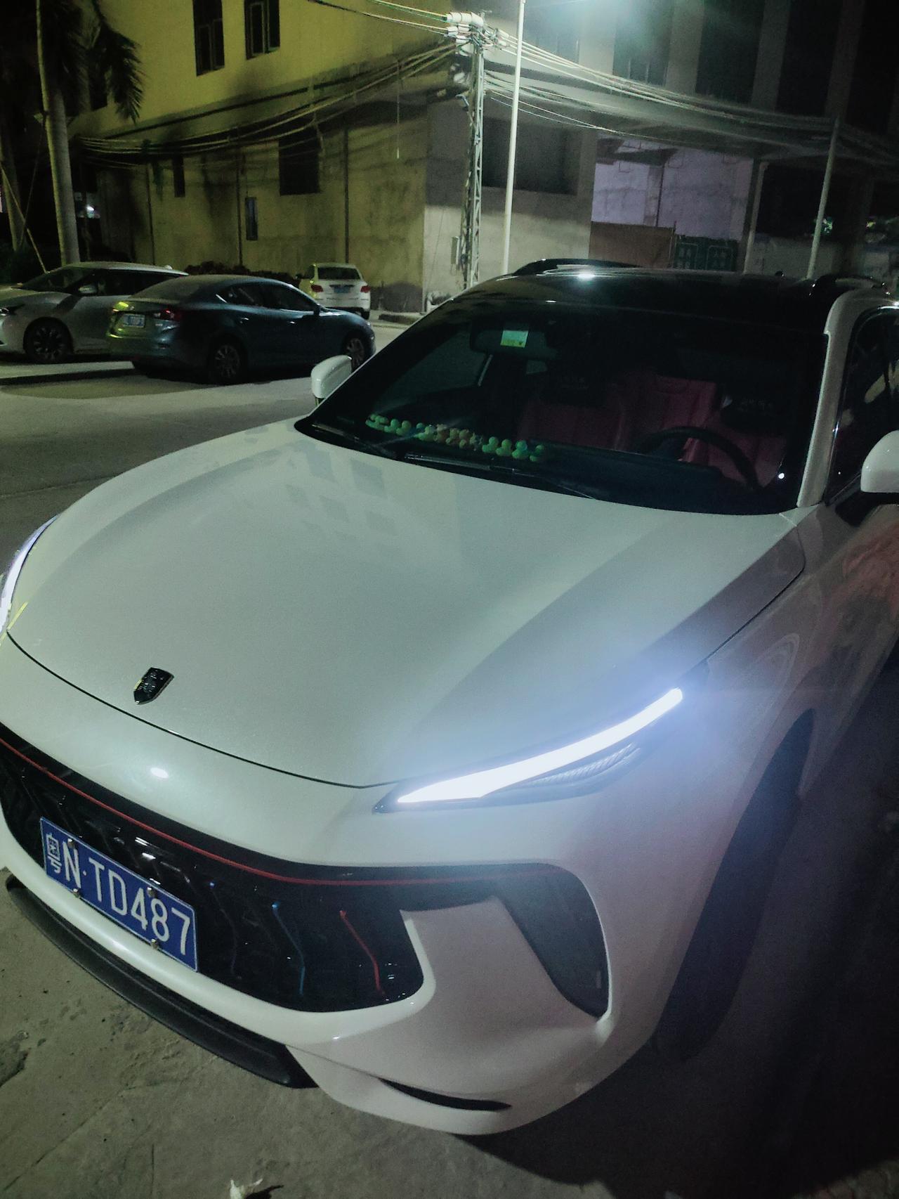 东风风行风行T5 EVO 新车。 东风风行T5 evo  开了6000公里 现在去首保可以吗？还能首保吗？会不会收费？