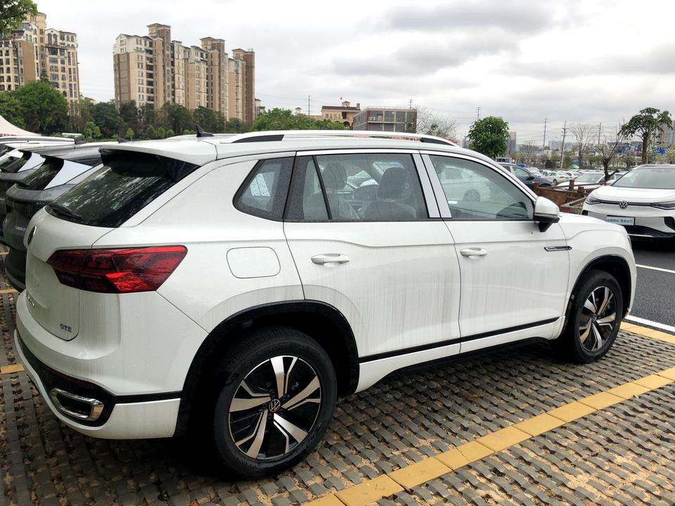 大众探岳GTE 明天准备提车探岳Gte，各位老哥，有没有车主微信群求拉！