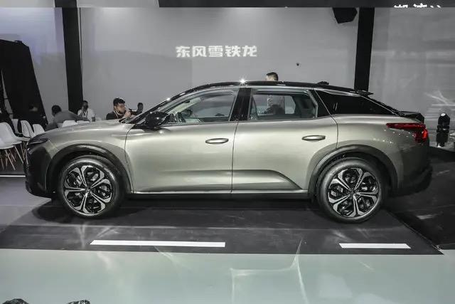 雪铁龙凡尔赛C5 X 凡尔赛对标的是其他什么车型？还有他这个发动机可靠吗？用的是哪一款发动机之前有用过吗？  很想知道一