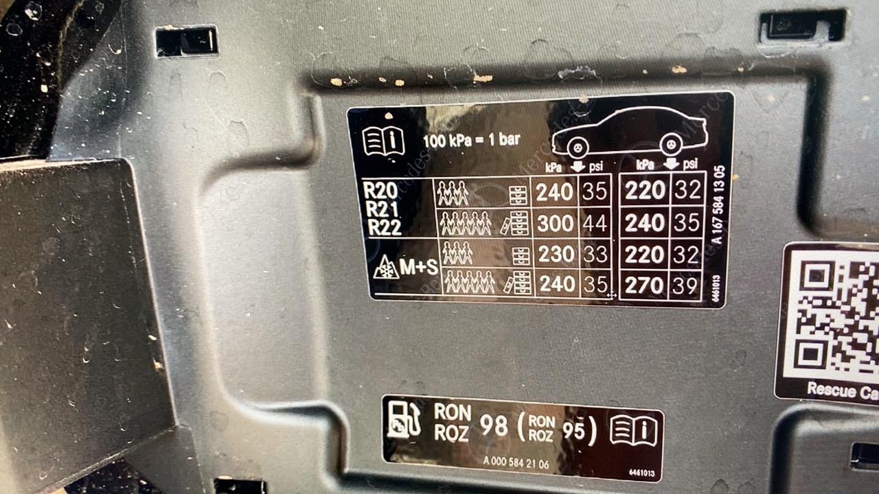奔驰GLE AMG Gle53 充氮气的话，多少胎压合适？