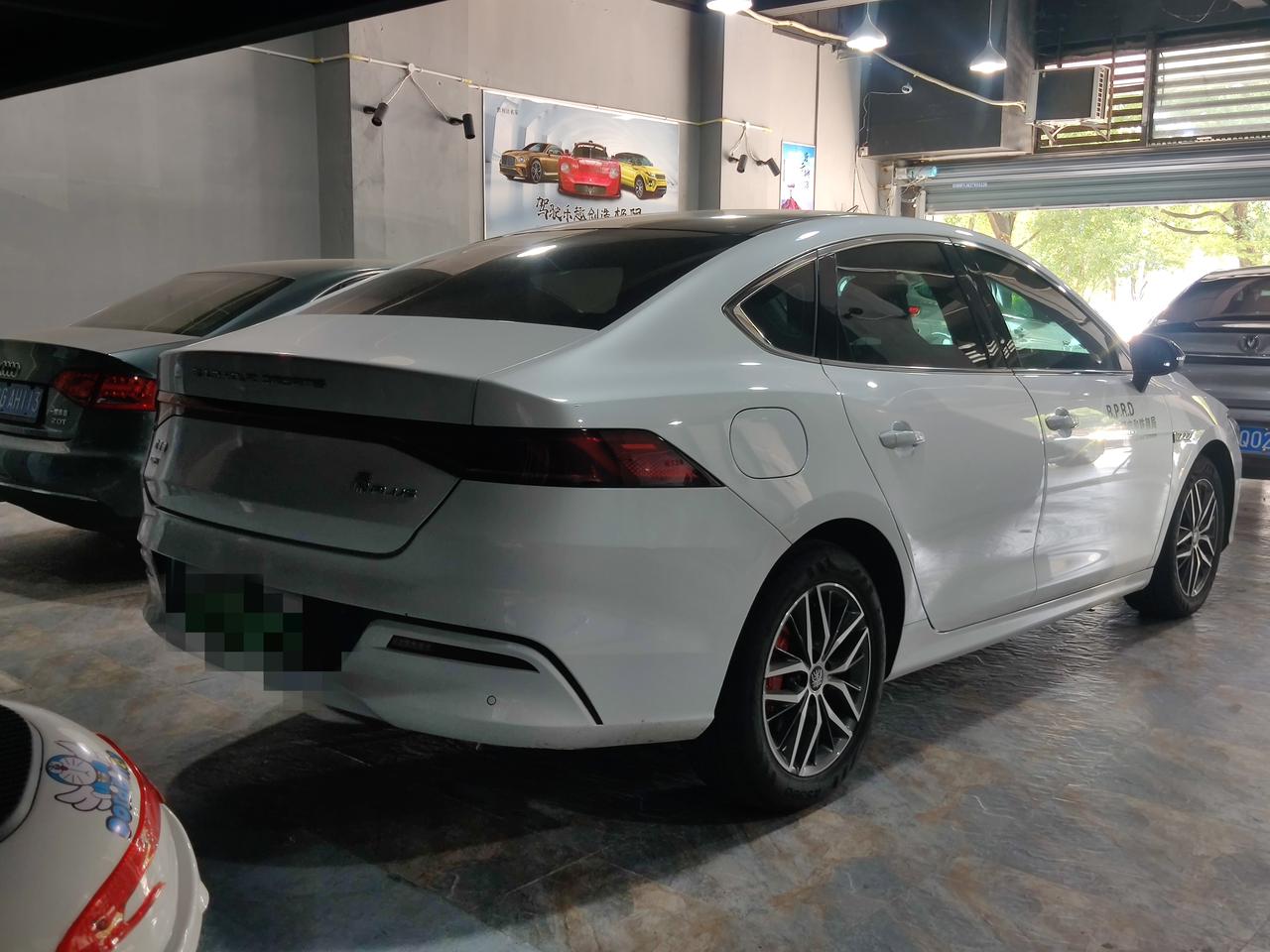 比亚迪秦PLUS DM-i 有人要21款55km续航旗舰版吗，原版原漆，个人一手车，包过户包上牌，车贩子出