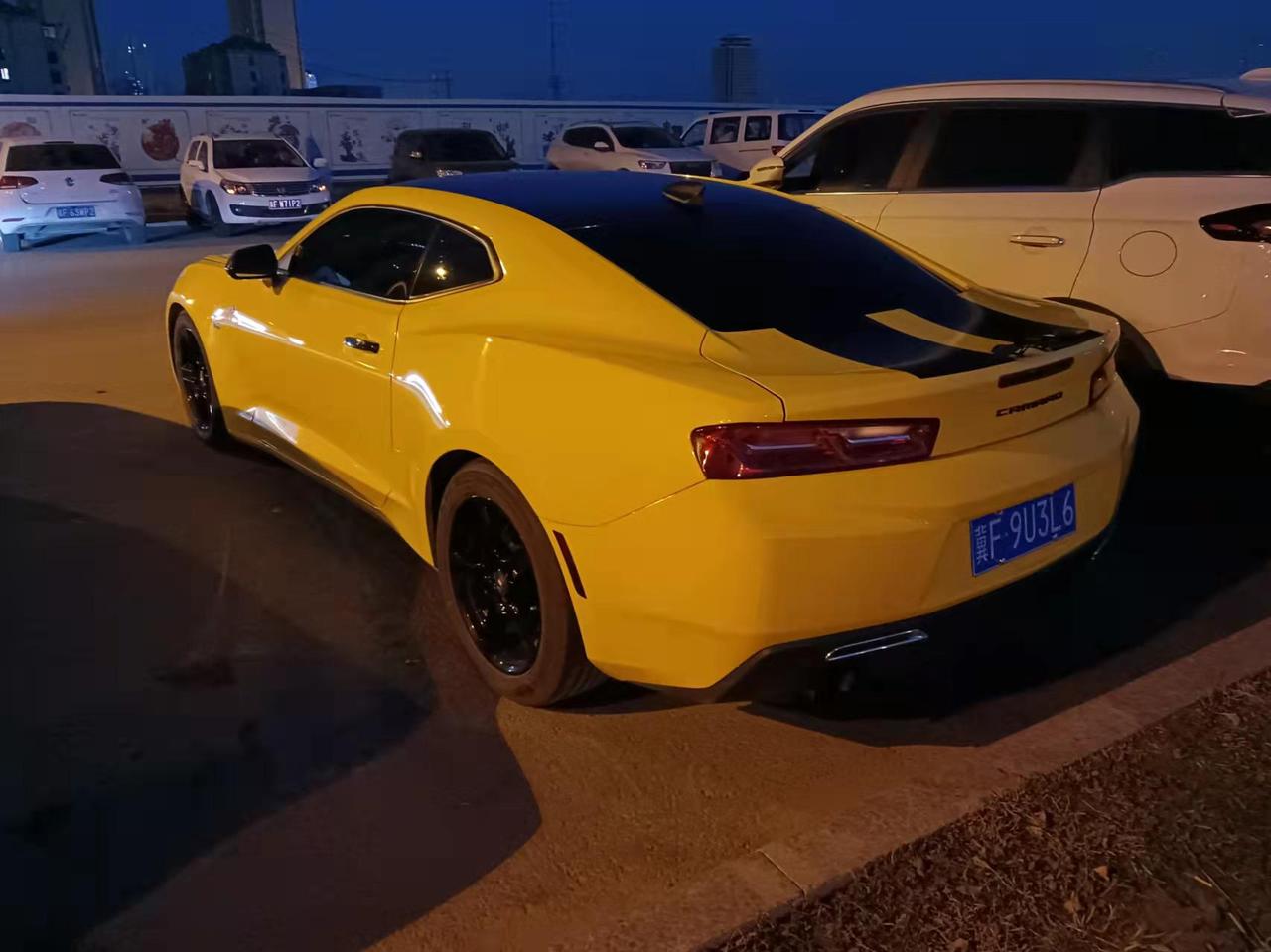 奥迪A6L 这是个什么车？  万能的奥迪车友圈
